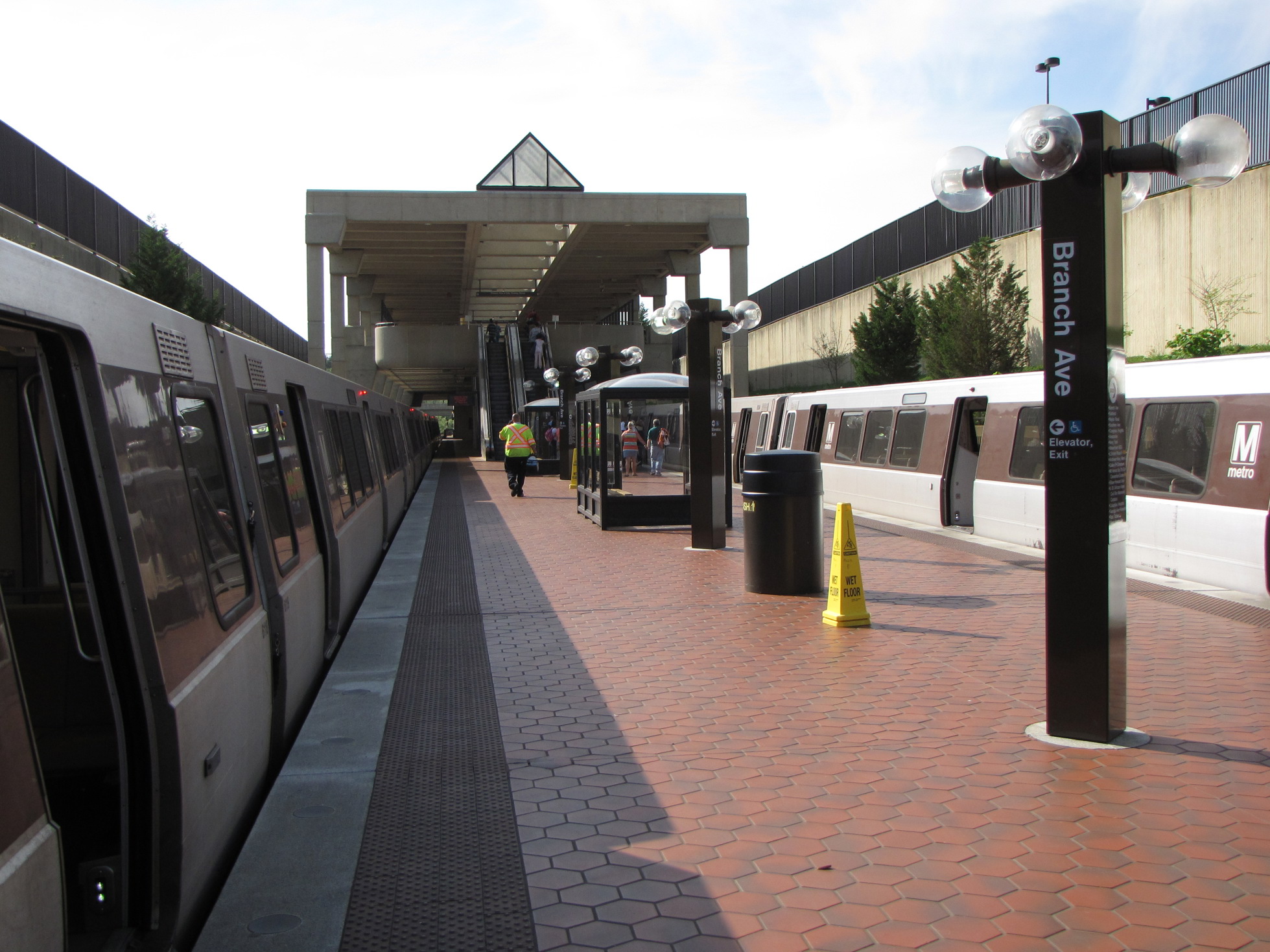 Branch_Avenue_station_from_platform (1)